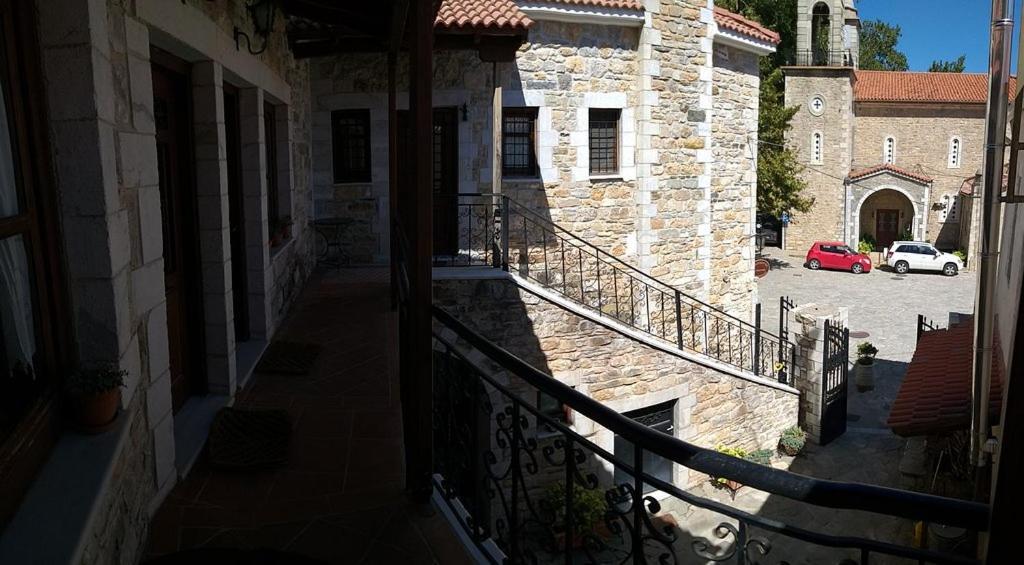 Ξενωνασ Σελινουντα Otel Kosmás Dış mekan fotoğraf