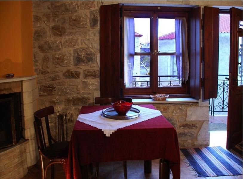 Ξενωνασ Σελινουντα Otel Kosmás Dış mekan fotoğraf
